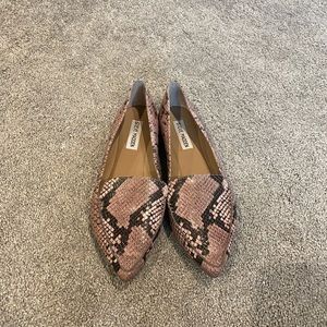 Steve Madden flats